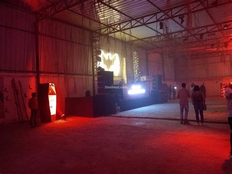 Silver Oak Farms in Ghitorni, Delhi | Check Photos, Price & Reviews