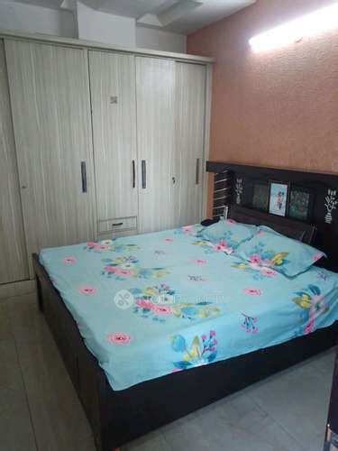 FF-3,Plot No. 100, Shakti Khand 2 ,Indirapuram Harsha City Mall Rent ...