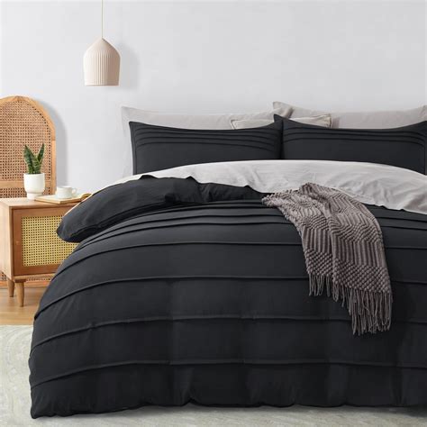 Amazon.com: Oli Anderson Black Duvet Cover Queen Size - Pleated Queen ...