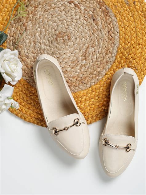 Agnes Beige Ballet Flats – Monrow Shoes