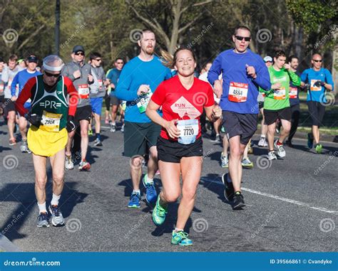 Cherry Blossom Ten Mile Run Marathon Washington DC Editorial Photo ...