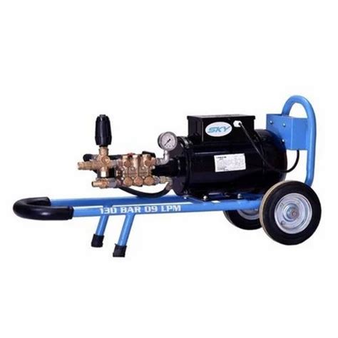 Water Tank Cleaning Machine Manufacturer from Navi Mumbai