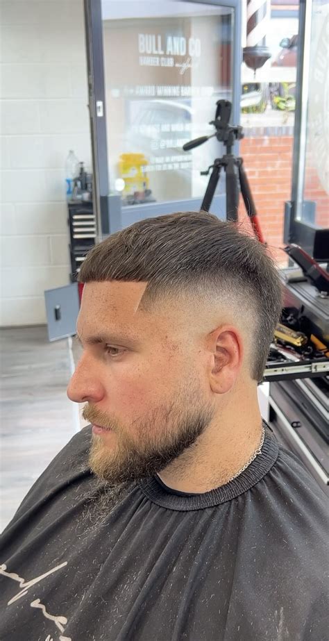 16 Guard Buzz Burst Fade