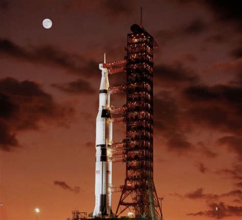阿波罗11号登月50周年：人类历史上最伟大的冒险