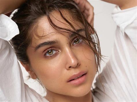 If You Have Dry Skin, This 7-Step Glow-Up Routine Is Practically Magic ...