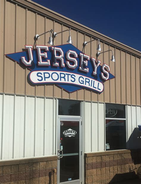 Bar and Grill | Chillicothe MO | Jersey's Sports Grill