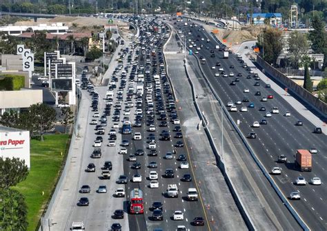 New 405 Freeway lanes opening set for Dec. 1 - Orange County Register