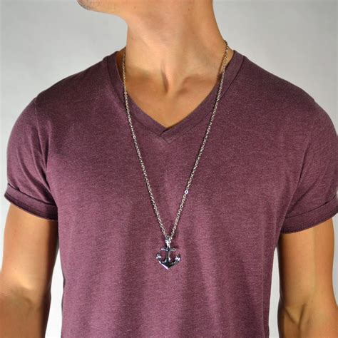 Collana in acciaio con teschio e àncora | Disponibile! | Fort Tempus