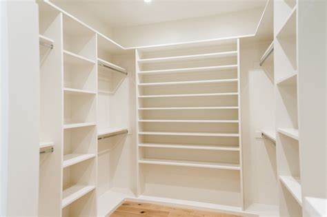 Best Should A Floating Floor Be Caulked For Every Space