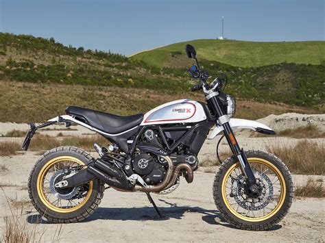 Ducati Scrambler Desert Sled Review | Reviewmotors.co