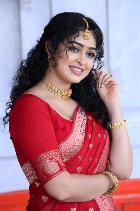 Apsara Rani in saree stills at her new movie launch - South Indian Actress