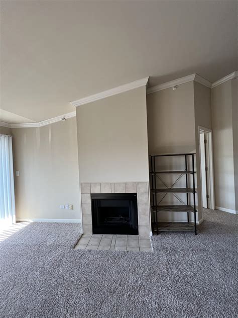 Electric Fireplace Height from Floor : r/HomeImprovement