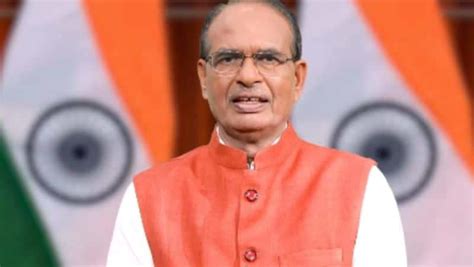 'Uncomfortable to sit...' Shivraj Singh Chauhan slams Air India over ...