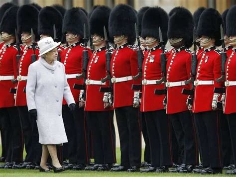 Lesser-known but long-standing traditions of the British Monarchy | The ...