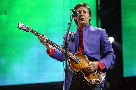 Paul McCartney Will Headline Glastonbury 2020