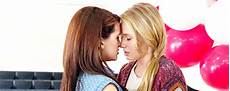lesbiche in here s why you must faking it mtv s lesbiche in here s why you must faking it mtv s
