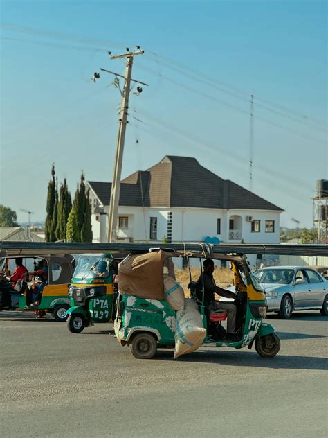 Niekoľko najlepších fotiek (100 000+) na tému Car Edit · Stiahnutie na 100 % zadarmo · Fotky z ...