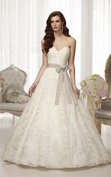 Traditional Wedding Gown by Traditional Wedding Dresses Wedding Dresses Essense Of Traditional Wedding Gown