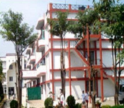 Bhojia Institute of Nursing Solan Campus: Photos, Virtual Tour