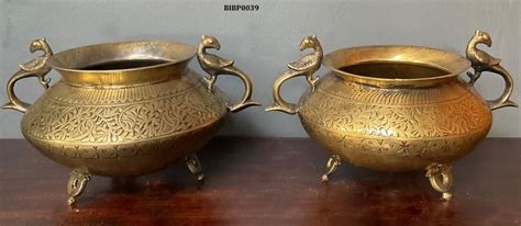 Buy antiques online from crafters | antique store in kerala