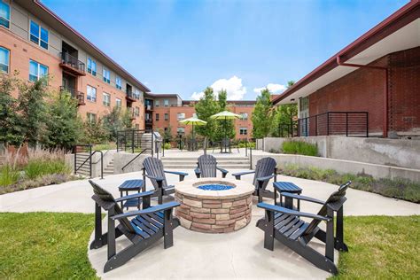 Photo Gallery | The Province Boulder