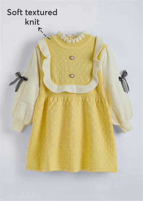 Stylish Dresses for Girls Online at Best Prices | Hopscotch