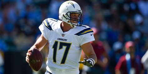 https://static0.givemesportimages.com/wordpress/wp-content/uploads/2024/05/philip-rivers-chargers-qb.jpg