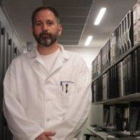 ASUS Hyper M.2 x16 Gen5 Card (PCIe 5.0/4.0) Supports Four NVMe M.2 ...