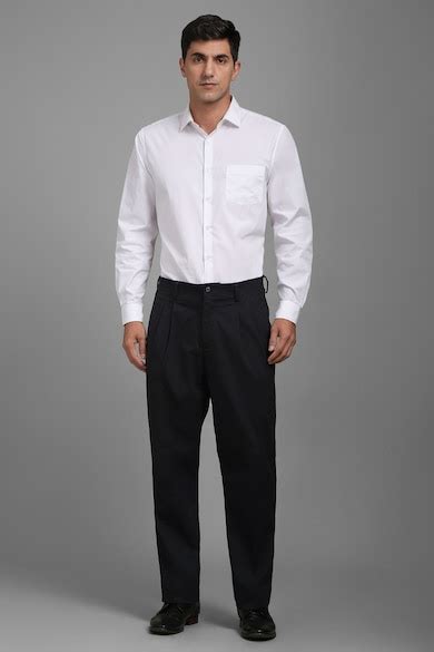 Buy Men Black Classic Fit Solid Pleated Formal Trousers Online ...