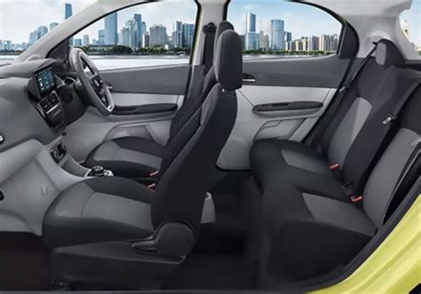 Tata Tiago EV On Road Price in Kolkata, Howrah, Hooghly & 2026 Offers ...