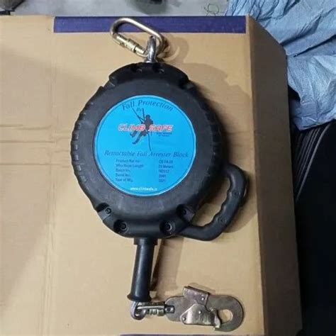 Fall Arresters - Retractable Wire Rope Fall Arrester Trader ...