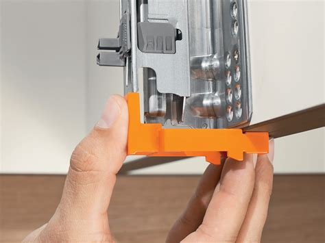 TIP-ON for MOVENTO Manufacturing and assembly | Blum