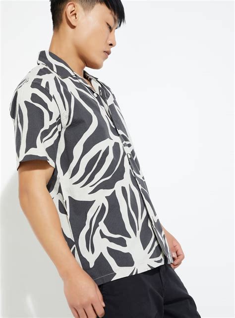 Buy URB_N Men Printed Slim Fit Shirt Online at just Rs. 899.0 ...