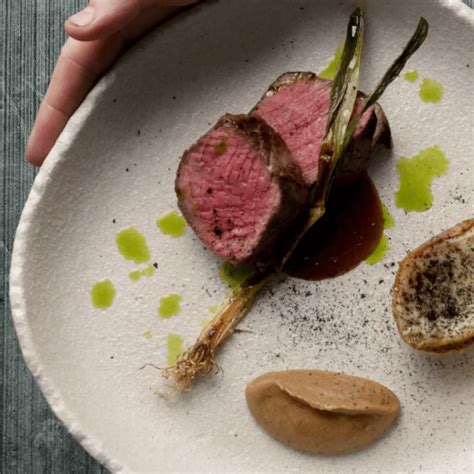 The BEST Restaurants & Places to Eat in Belfast 2024