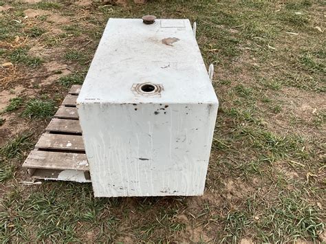 100 Gal Fuel Tank | Agriculture | BigIron