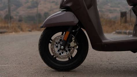 A Hero's welcome: Hero Xoom vs Honda Activa vs TVS Jupiter - Overdrive