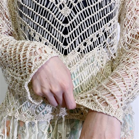 beige crochet fringe knit top | LEMON