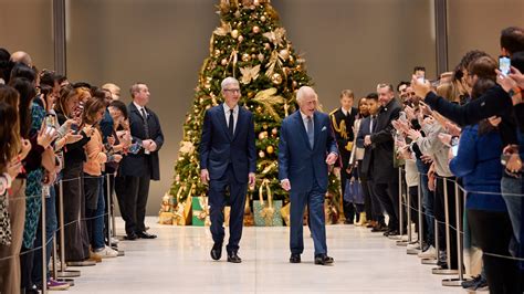 His Majesty King Charles III visits Apple’s U.K. headquarters - Apple