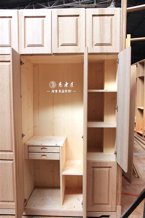 走进老木匠组装车间第27期：原木定制衣柜 多样化功能区-老木匠全屋定制