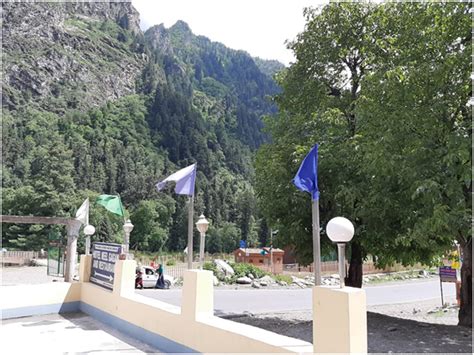 Hotel Neel Gagan, Kashmir, Jammu & Kashmir, Best Hotel in Kashmir ...