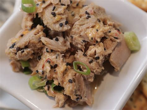 Spicy Sesame Tuna Salad | Recipe | Food network recipes, Chili recipe ...
