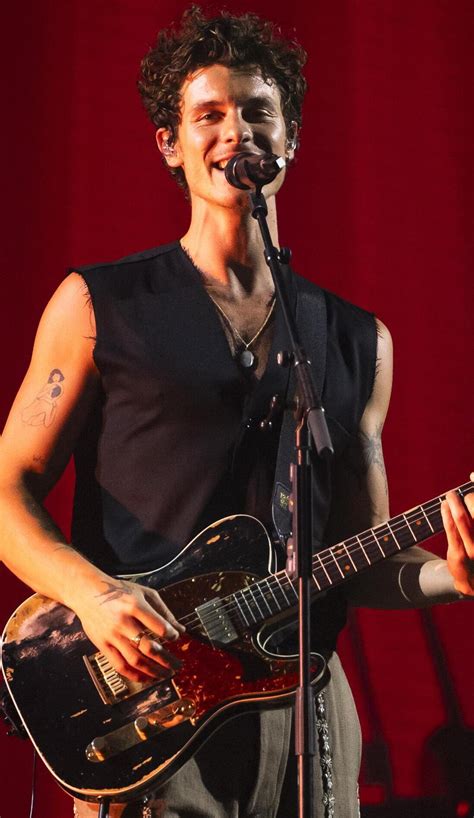 Shawn Mendes in Chicago | SeatGeek