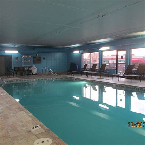 COMFORT INN (Cadillac) - Hotel Reviews, Photos, Rate Comparison ...