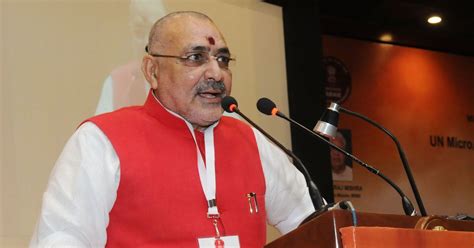 Ayodhya row: Giriraj Singh says he hope Sunni Muslims, like Shias ...