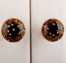 Get Up To 15% Off on Ceramic Bulb Shape Knob | Indianshelf