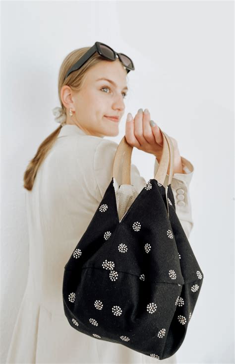 Bag Pattern Using Inkskape 的图像结果