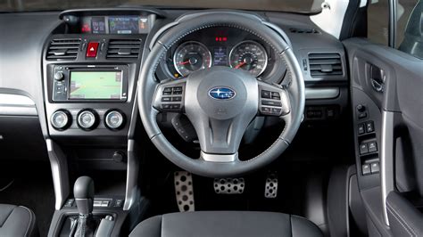 Subaru Forester Review 2025 | Top Gear