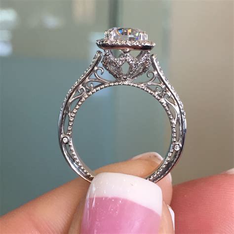 verragio emerald cut engagement ring