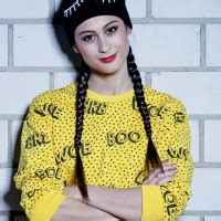 Djamila Roblox 的图像结果