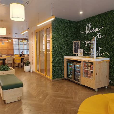 BLOOM HUB | WEH ANDHERI (Mumbai) - Hotel Reviews, Photos, Rate ...
